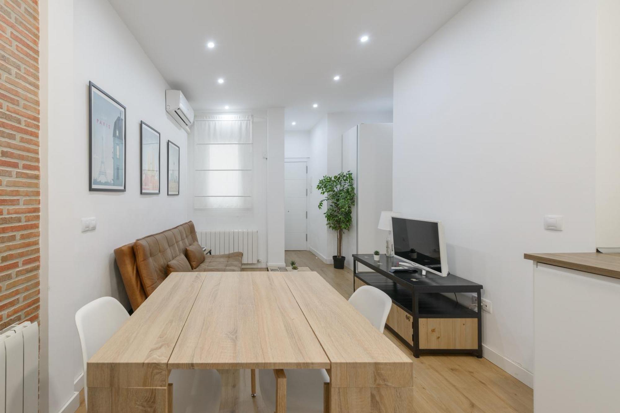 Апартаменты Avila Calle, Precioso Estudio En Santiago Bernabeu-Estrecho En Segundo Piso Sin Ascensor Мадрид Экстерьер фото